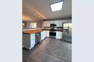 70 E Meadow Drive, Cortland, IL 60112 - Photo 3
