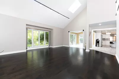 4072 Broadmoor Circle, Naperville, IL 60564 - Photo 9