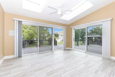 4072 Broadmoor Circle, Naperville, IL 60564 - Photo 11