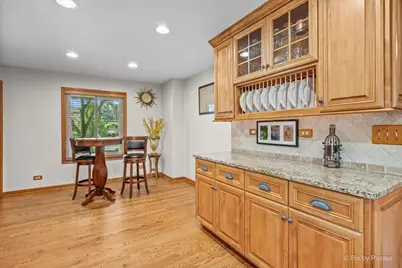 1775 Illinois Street, Roselle, IL 60172 - Photo 11