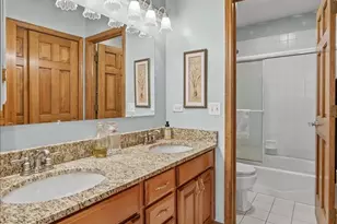 1775 Illinois St, Roselle, IL 60172 - Photo 33
