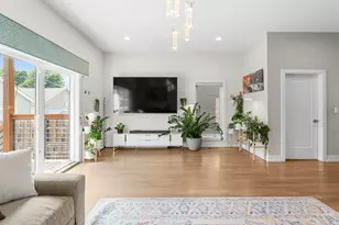 5047 W Winnemac Ave, Chicago, IL 60630 - Photo 17