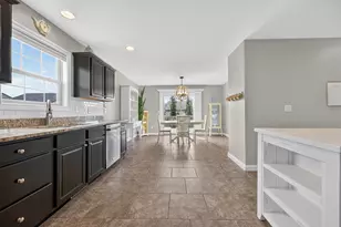 1711 Coralstone Wy, Normal, IL 61761 - Photo 17