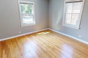 8635 Drake Ave, Skokie, IL 60076 - Photo 7