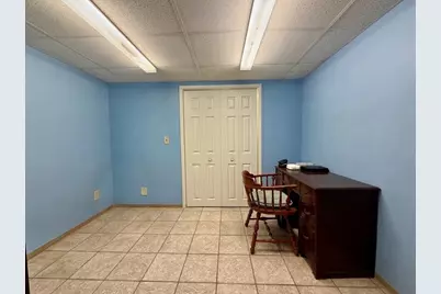 700 W Webster Street, Clifton, IL 61727 - Photo 15