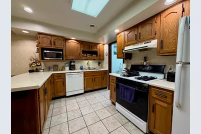 700 W Webster Street, Clifton, IL 61727 - Photo 11