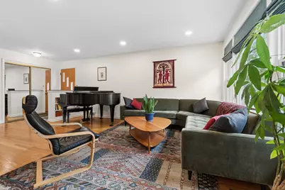 9306 Kostner Avenue, Skokie, IL 60076 - Photo 5