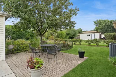 9306 Kostner Avenue, Skokie, IL 60076 - Photo 29