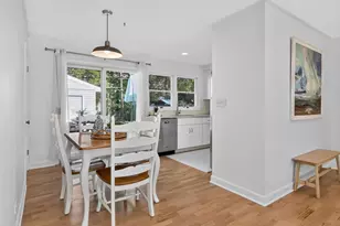 211 S Dorchester Ave, Wheaton, IL 60187 - Photo 7