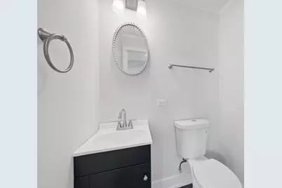 9137 S Essex Avenue, Chicago, IL 60617 - Photo 17