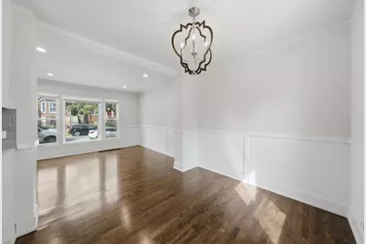 9137 S Essex Avenue, Chicago, IL 60617 - Photo 11