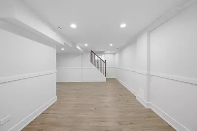 9137 S Essex Avenue, Chicago, IL 60617 - Photo 31