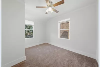 9137 S Essex Avenue, Chicago, IL 60617 - Photo 23