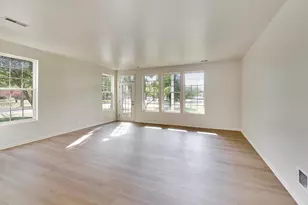 1586 Matthew Dr, Algonquin, IL 60102 - Photo 7