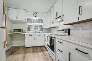 608 E Payson St, Pontiac, IL 61764 - Photo 15