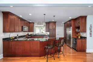 9129 Mango Ave, Morton Grove, IL 60053 - Photo 5