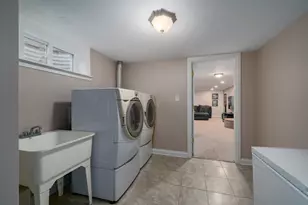 9129 Mango Ave, Morton Grove, IL 60053 - Photo 13