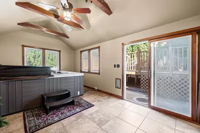 9138 Belleforte Avenue, Morton Grove, IL 60053 - Photo 11