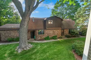 1275 Lake Holiday Dr, Lake Holiday, IL 60548 - Photo 9