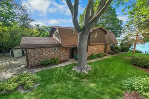 1275 Lake Holiday Dr, Lake Holiday, IL 60548 - Photo 7