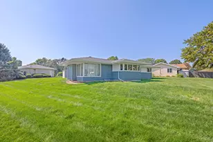 304 Knell Ln, Shabbona, IL 60550 - Photo 23