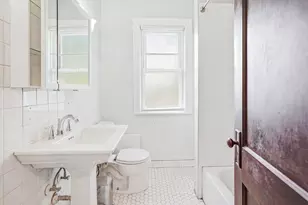 1656 E 84th St, Chicago, IL 60617 - Photo 19
