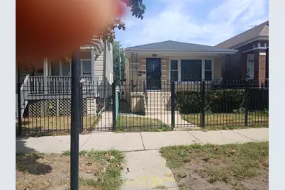 7129 S Oakley Avenue, Chicago, IL 60636 - Photo 1