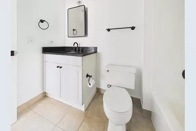 10 E Ontario Street #4205, Chicago, IL 60611 - Photo 15