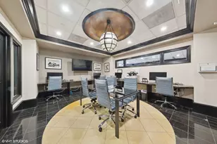 10 E Ontario St, Chicago, IL 60611 - Photo 25