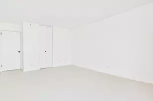10 E Ontario St, Chicago, IL 60611 - Photo 11