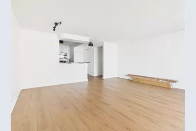 10 E Ontario Street #4205, Chicago, IL 60611 - Photo 9