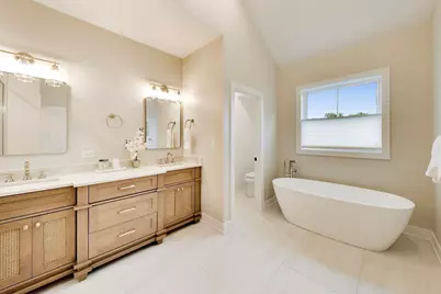 1947 Summerton Place, Northbrook, IL 60062 - Photo 19