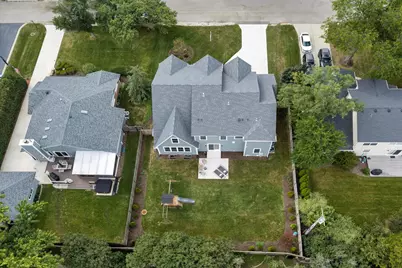 1947 Summerton Place, Northbrook, IL 60062 - Photo 47