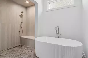 3909 N Hamilton Ave, Chicago, IL 60618 - Photo 7