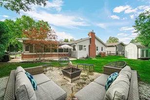1072 Brantwood Ave, Elk Grove Village, IL 60007 - Photo 23