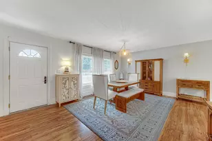 1072 Brantwood Ave, Elk Grove Village, IL 60007 - Photo 9