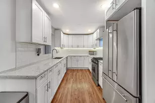 1072 Brantwood Ave, Elk Grove Village, IL 60007 - Photo 5