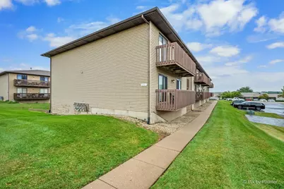 695 Dean Drive #E, South Elgin, IL 60177 - Photo 29