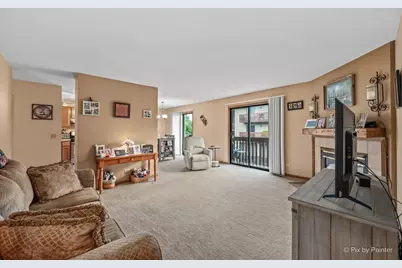 695 Dean Drive #E, South Elgin, IL 60177 - Photo 13