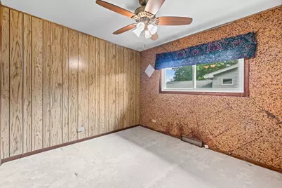 22W313 1 St Street, Glen Ellyn, IL 60137 - Photo 17