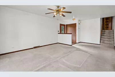 22W313 1 St Street, Glen Ellyn, IL 60137 - Photo 3