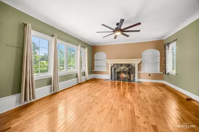 980 S State Street, Elgin, IL 60123 - Photo 5