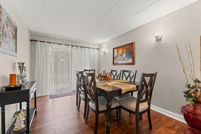 2900 Maple Avenue #18A, Downers Grove, IL 60515 - Photo 3
