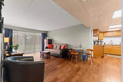 2900 Maple Avenue #18A, Downers Grove, IL 60515 - Photo 9