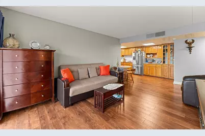 2900 Maple Avenue #18A, Downers Grove, IL 60515 - Photo 11