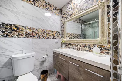 [Address not provided], Chicago, IL 60645 - Photo 13