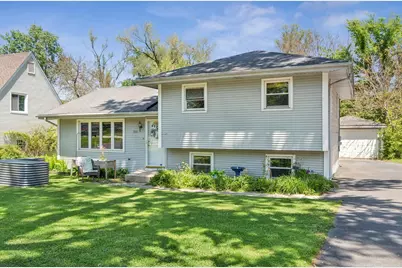 916 Lacey Avenue, Lisle, IL 60532 - Photo 1