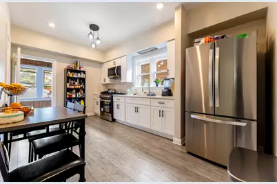 6207 S California Avenue, Chicago, IL 60629 - Photo 15