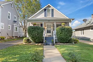 651 W New York St, Aurora, IL 60506 - Photo 1