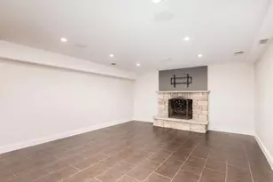 1341 Brophy Ave, Park Ridge, IL 60068 - Photo 23